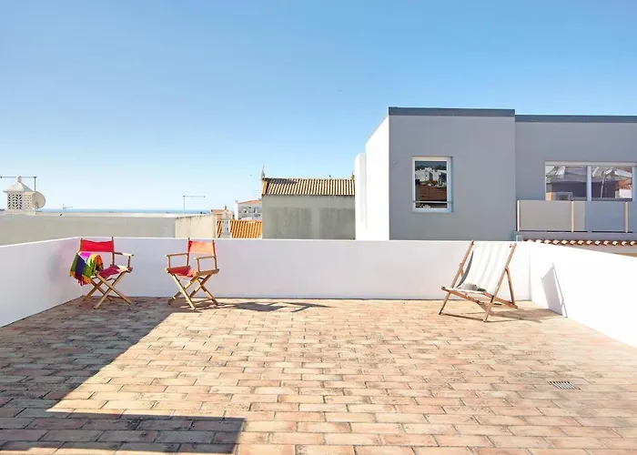 Casa *